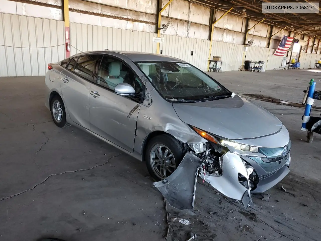 2018 Toyota Prius Prime VIN: JTDKARFP8J3068271 Lot: 62234195