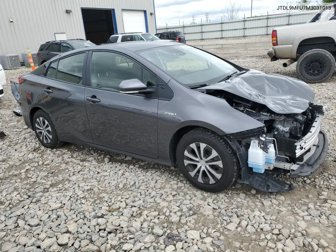 2021 Toyota Prius Le VIN: JTDL9MFU7M3031013 Lot: 62990815