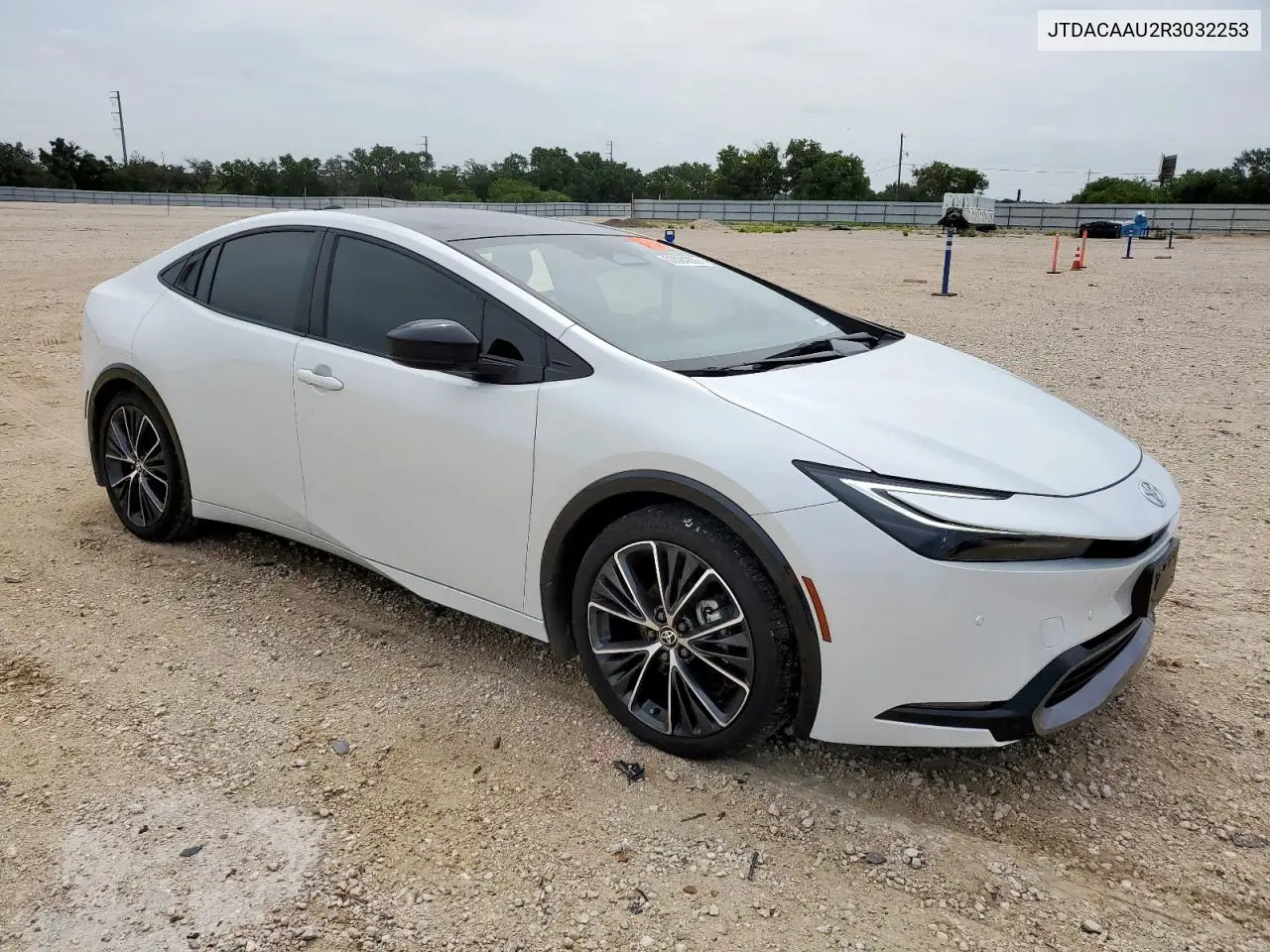 2024 Toyota Prius Le VIN: JTDACAAU2R3032253 Lot: 63084285