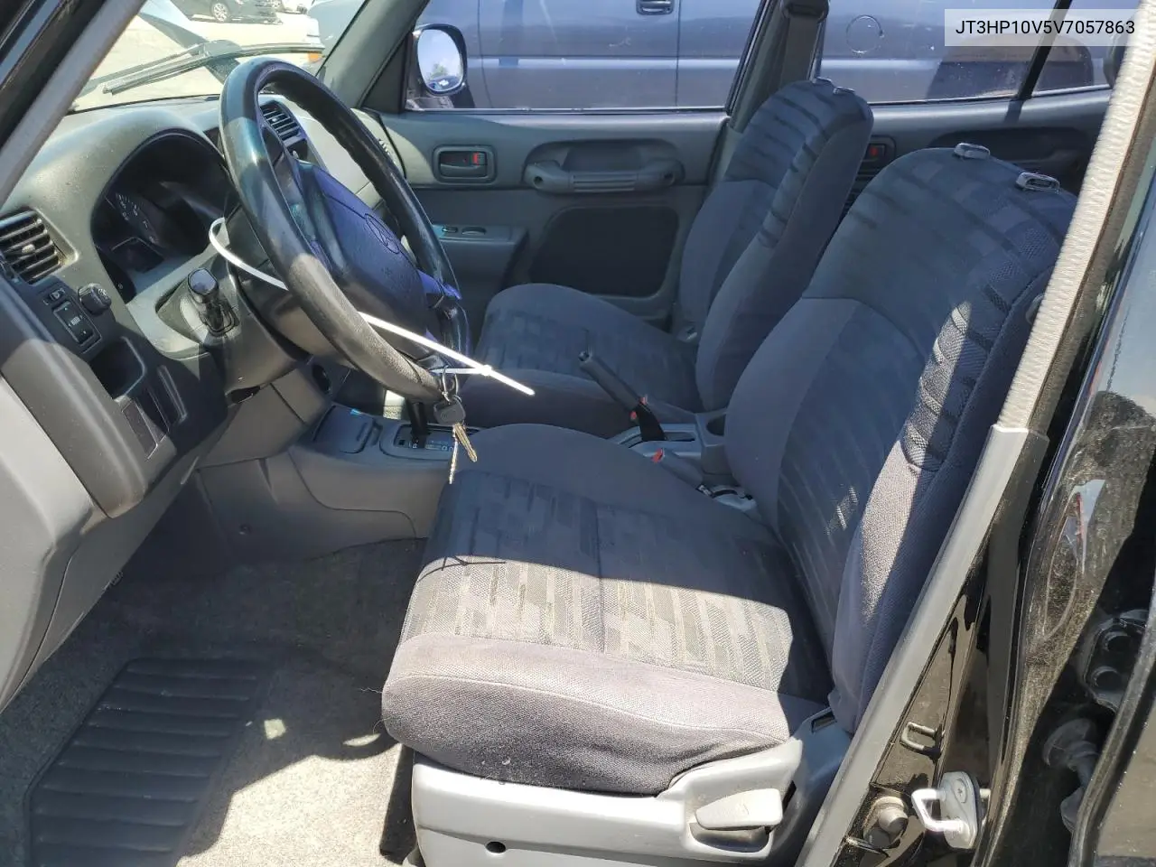 1997 Toyota Rav4 VIN: JT3HP10V5V7057863 Lot: 60145155