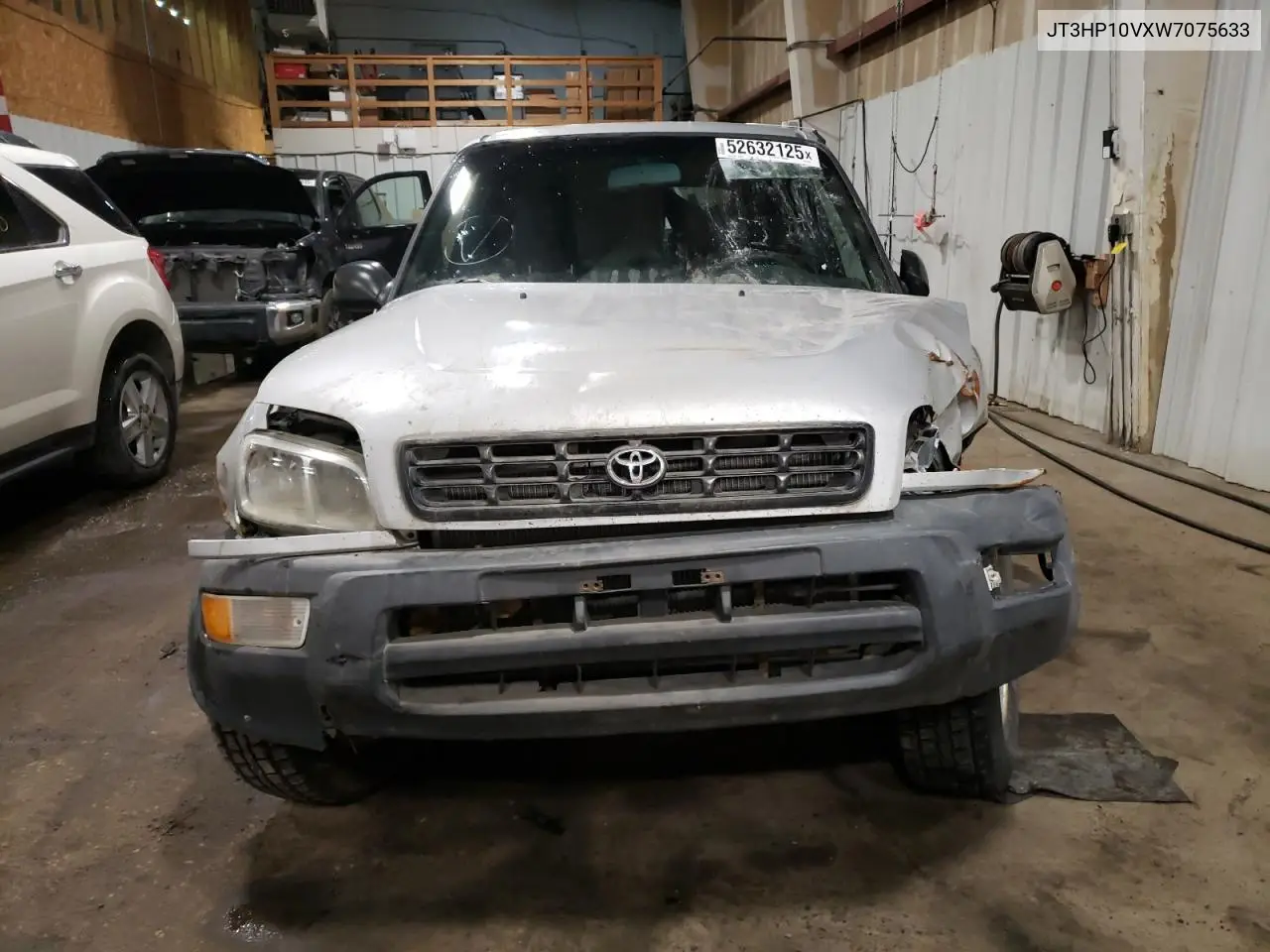 1998 Toyota Rav4 VIN: JT3HP10VXW7075633 Lot: 52632125