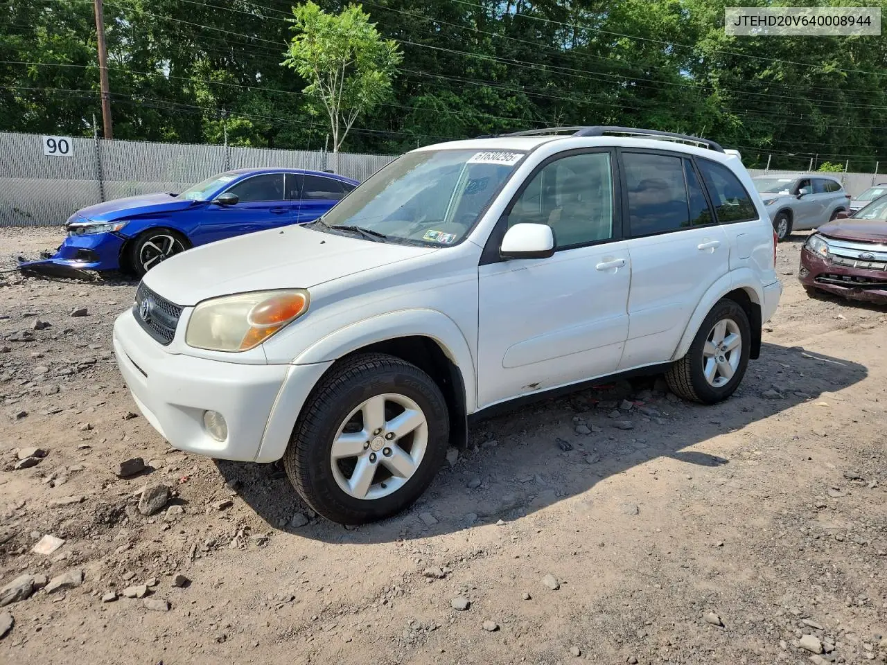 2004 Toyota Rav4 VIN: JTEHD20V640008944 Lot: 61630295