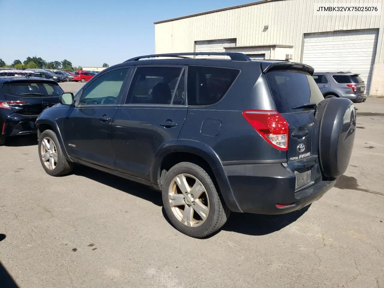 2007 Toyota Rav4 Sport VIN: JTMBK32VX75025076 Lot: 62887595