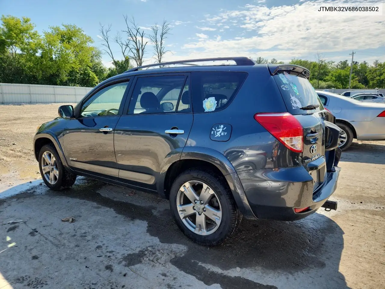 2008 Toyota Rav4 Sport VIN: JTMBK32V686038502 Lot: 62787395