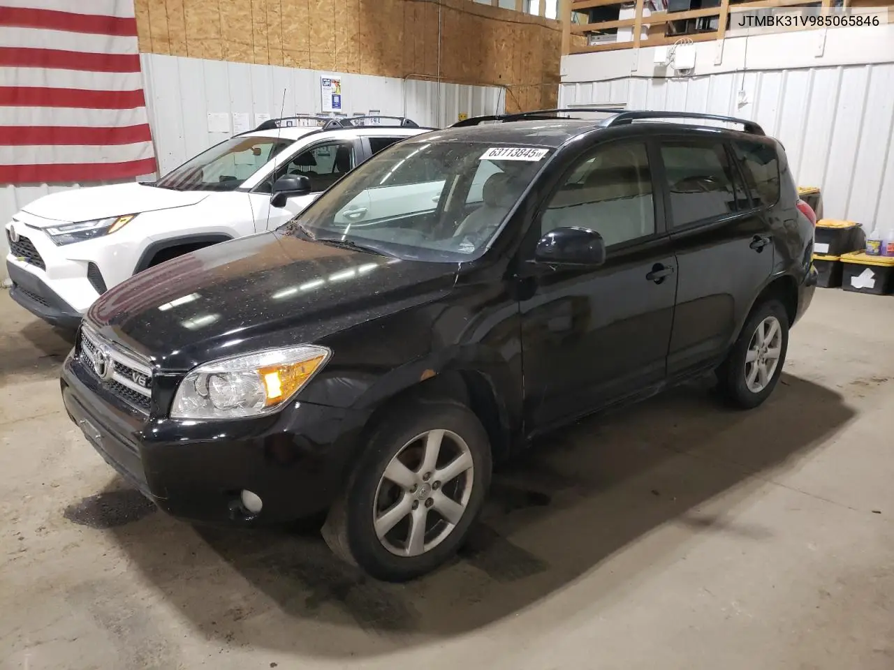 2008 Toyota Rav4 Limited VIN: JTMBK31V985065846 Lot: 63113845