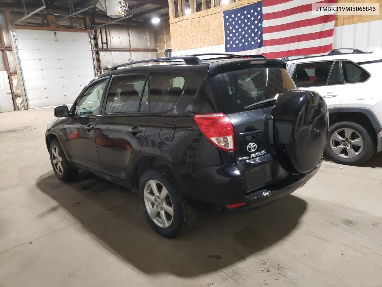 2008 Toyota Rav4 Limited VIN: JTMBK31V985065846 Lot: 63113845