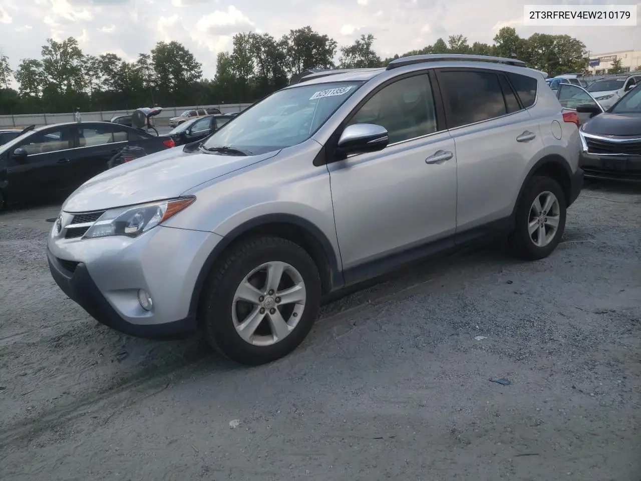 2014 Toyota Rav4 Xle VIN: 2T3RFREV4EW210179 Lot: 62911355