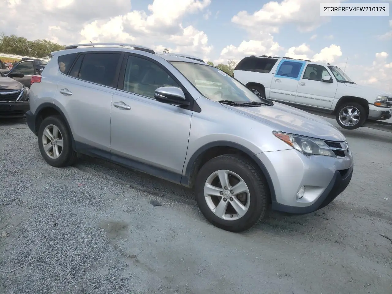 2014 Toyota Rav4 Xle VIN: 2T3RFREV4EW210179 Lot: 62911355