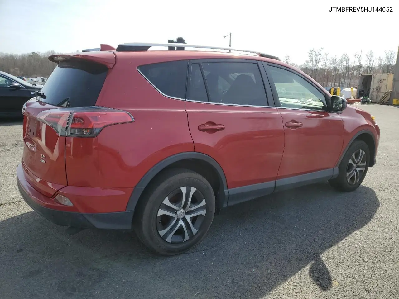 2017 Toyota Rav4 Le VIN: JTMBFREV5HJ144052 Lot: 47301545