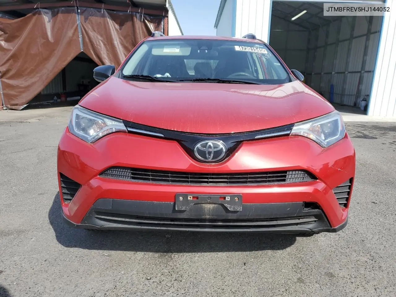 2017 Toyota Rav4 Le VIN: JTMBFREV5HJ144052 Lot: 47301545