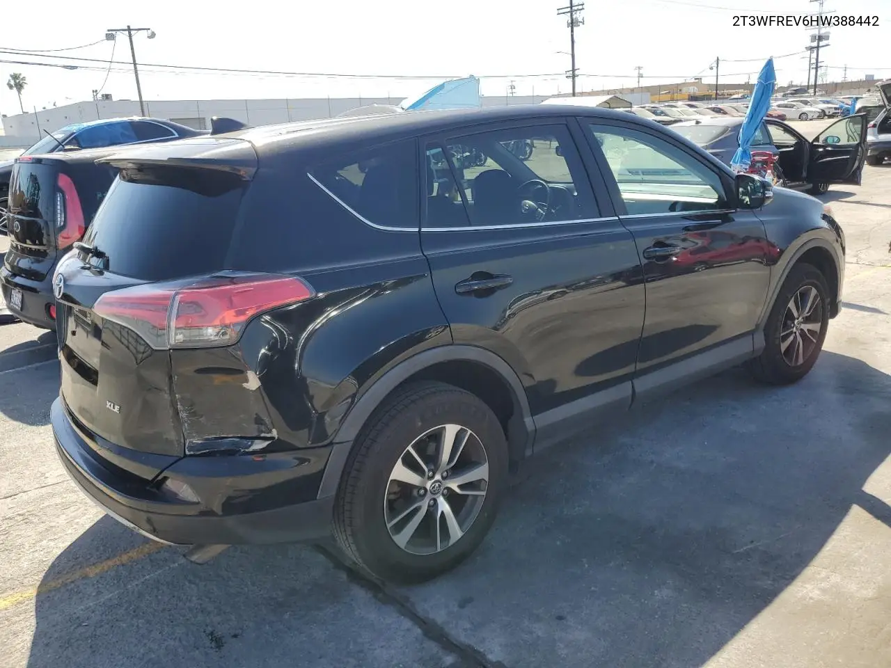 2t3wfrev6hw388442 2T3WFREV6HW388442 2017 Toyota Rav4 Xle