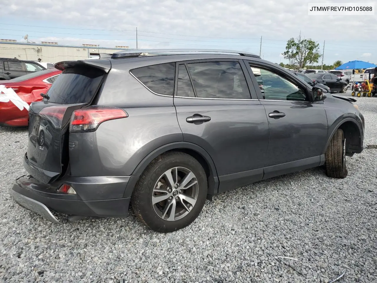 2017 Toyota Rav4 Xle VIN: JTMWFREV7HD105088 Lot: 53138545