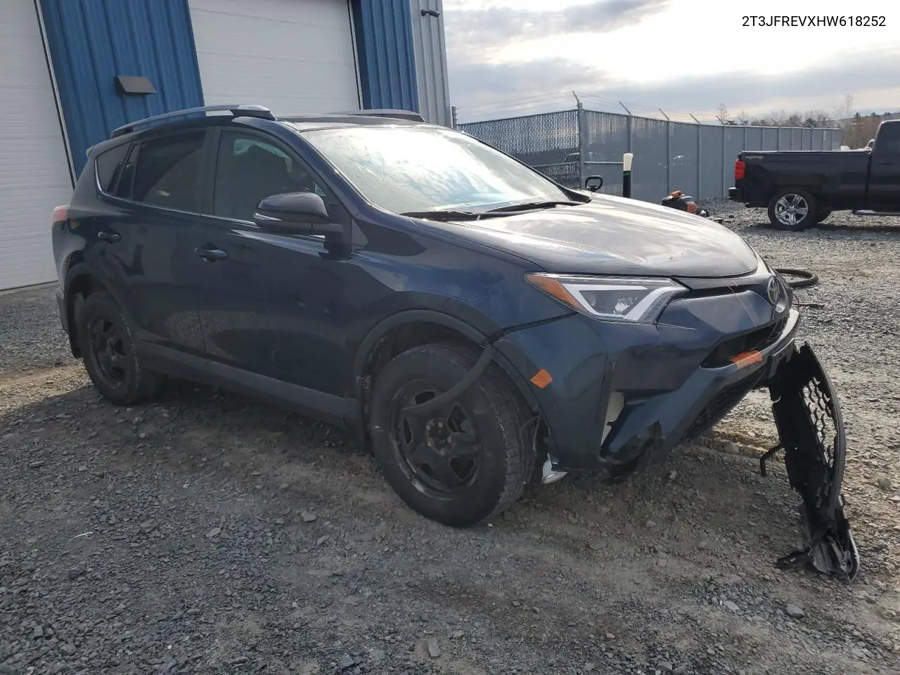 2017 Toyota Rav4 Se VIN: 2T3JFREVXHW618252 Lot: 55743505