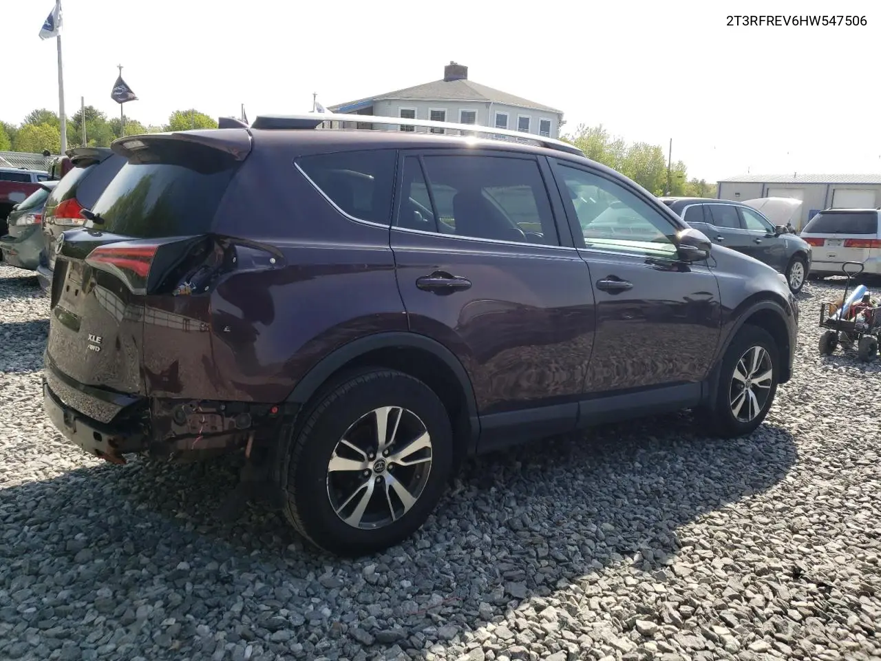 2017 Toyota Rav4 Xle VIN: 2T3RFREV6HW547506 Lot: 56205395