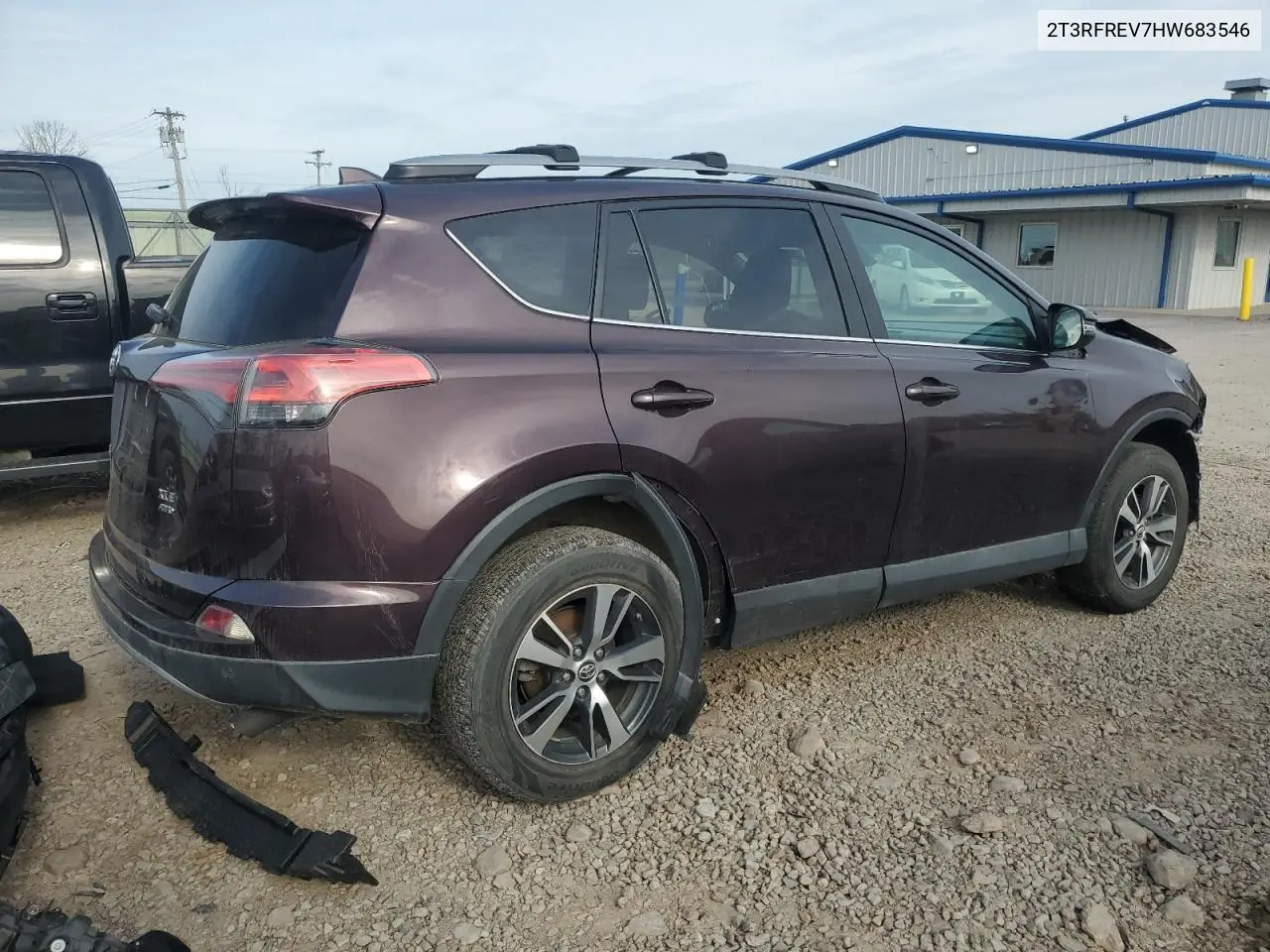 2017 Toyota Rav4 Xle VIN: 2T3RFREV7HW683546 Lot: 56629405