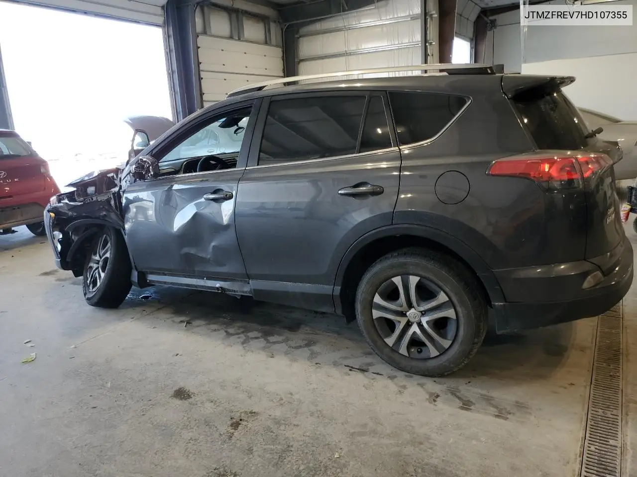 2017 Toyota Rav4 Le VIN: JTMZFREV7HD107355 Lot: 56691495