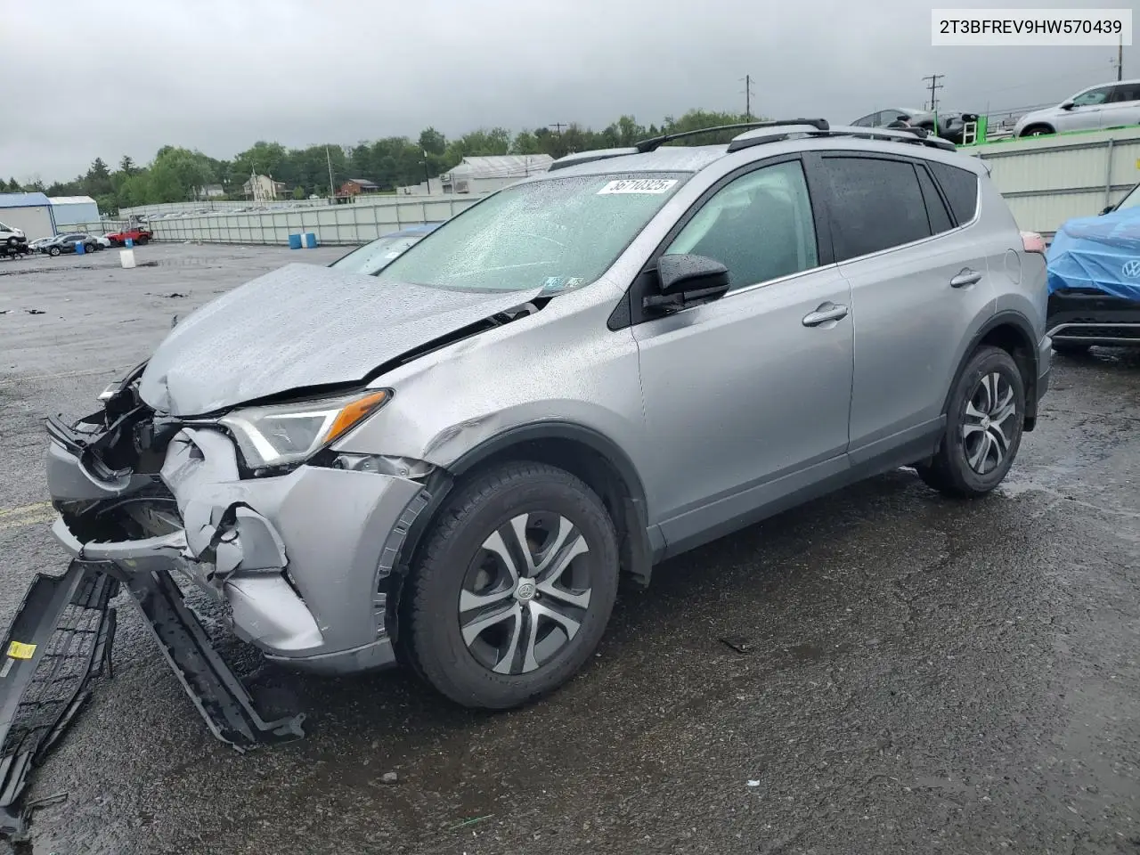 2017 Toyota Rav4 Le VIN: 2T3BFREV9HW570439 Lot: 56710325