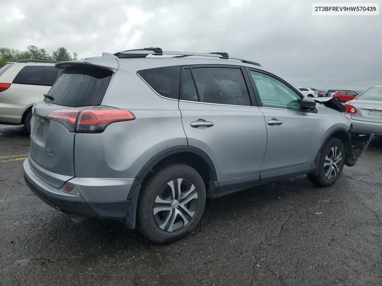 2017 Toyota Rav4 Le VIN: 2T3BFREV9HW570439 Lot: 56710325