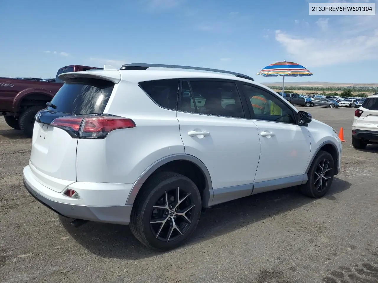 2017 Toyota Rav4 Se VIN: 2T3JFREV6HW601304 Lot: 61430565
