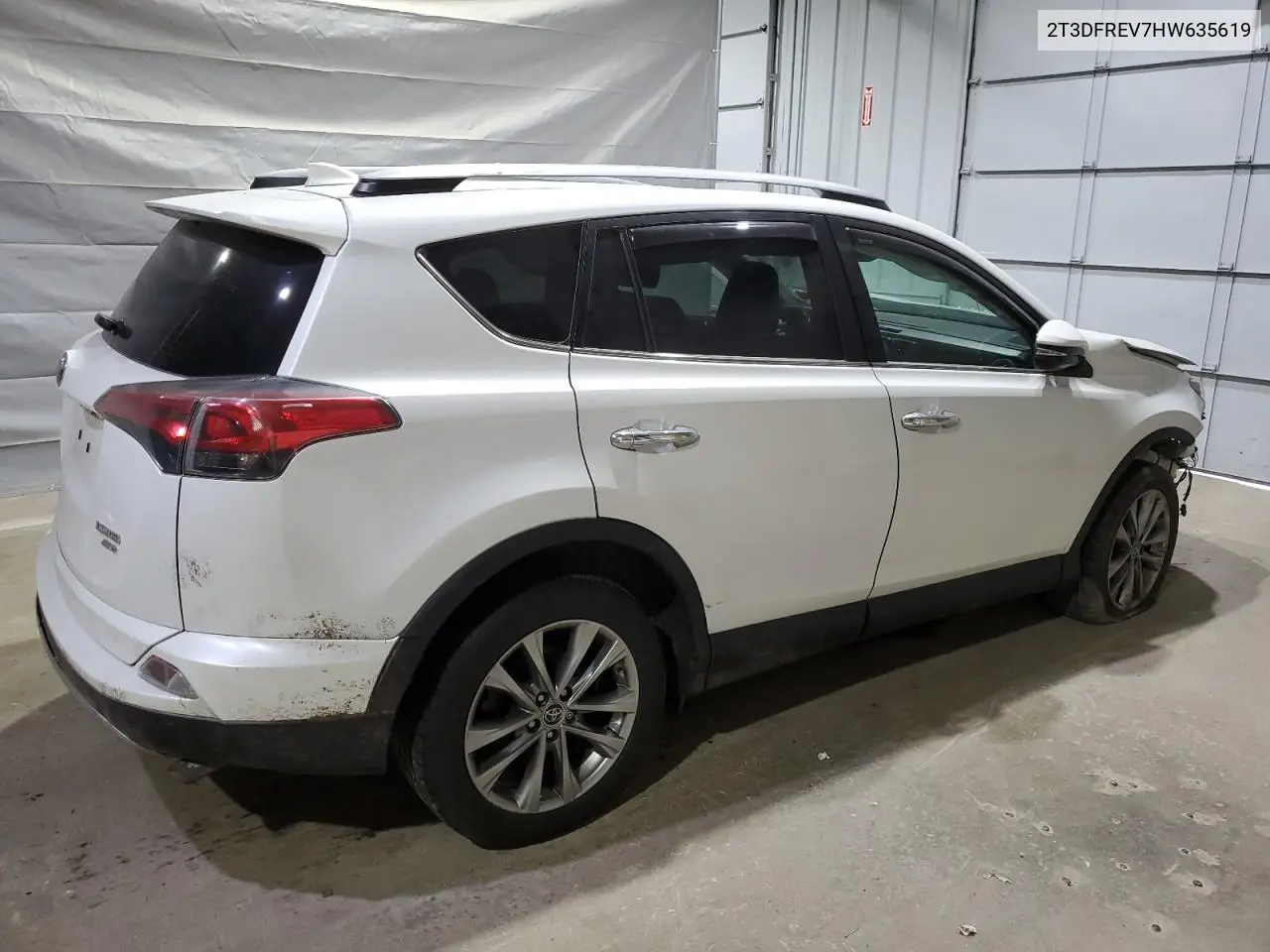 2017 Toyota Rav4 Limited VIN: 2T3DFREV7HW635619 Lot: 61992455
