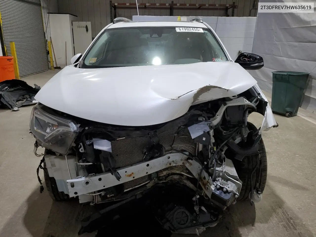 2017 Toyota Rav4 Limited VIN: 2T3DFREV7HW635619 Lot: 61992455
