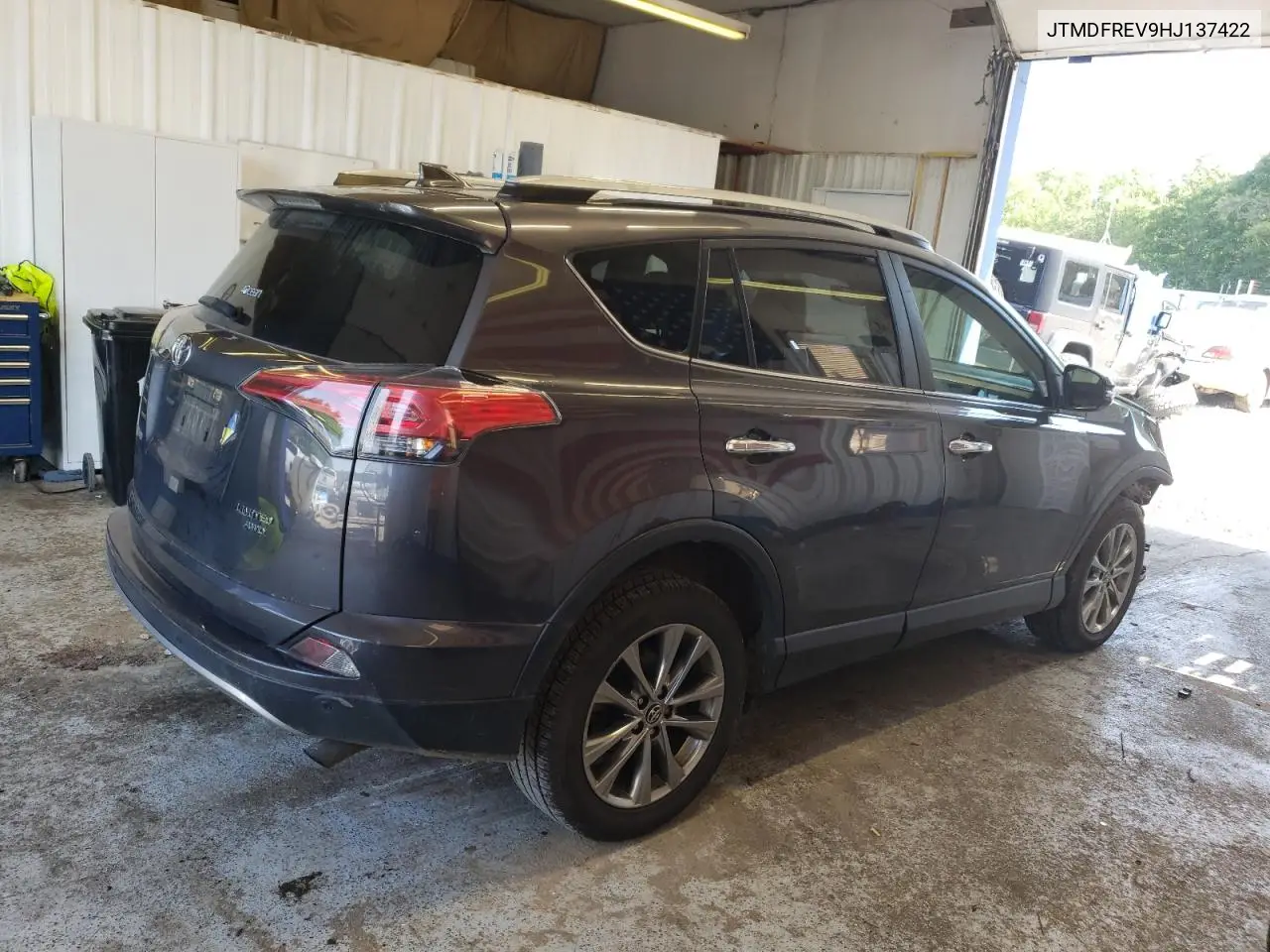 2017 Toyota Rav4 Limited VIN: JTMDFREV9HJ137422 Lot: 62359005