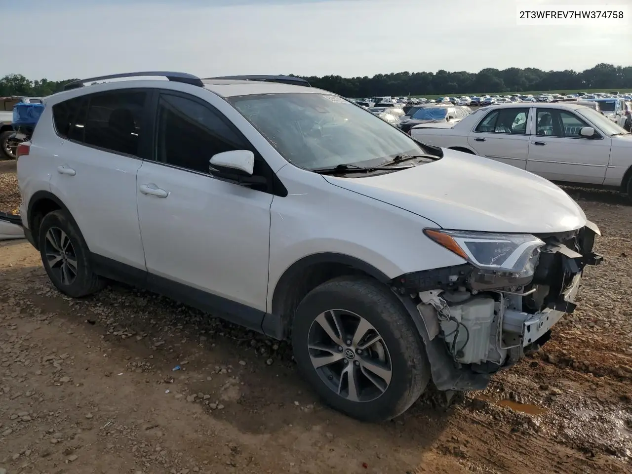 2017 Toyota Rav4 Xle VIN: 2T3WFREV7HW374758 Lot: 62653955