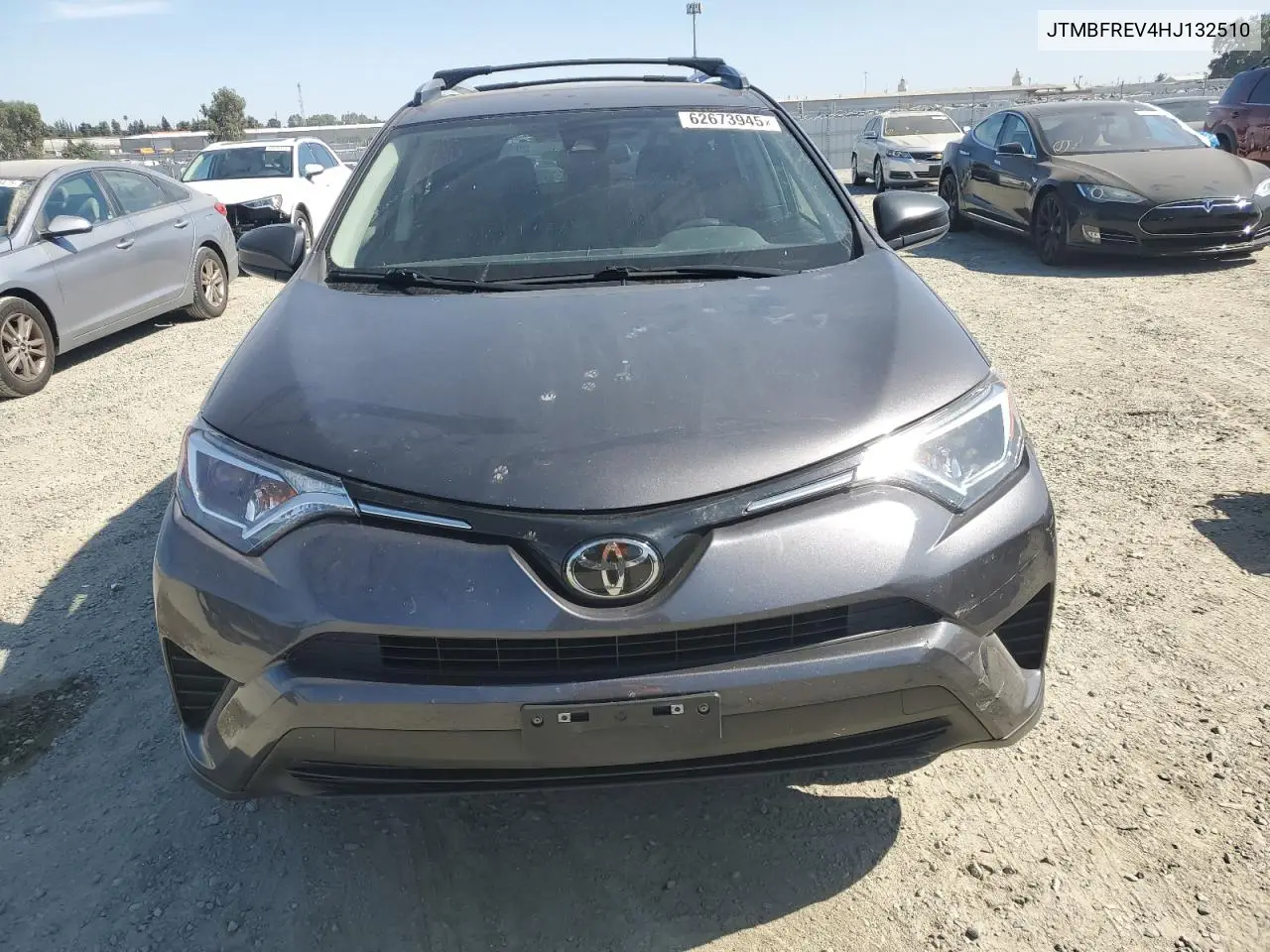 2017 Toyota Rav4 Le VIN: JTMBFREV4HJ132510 Lot: 62673945