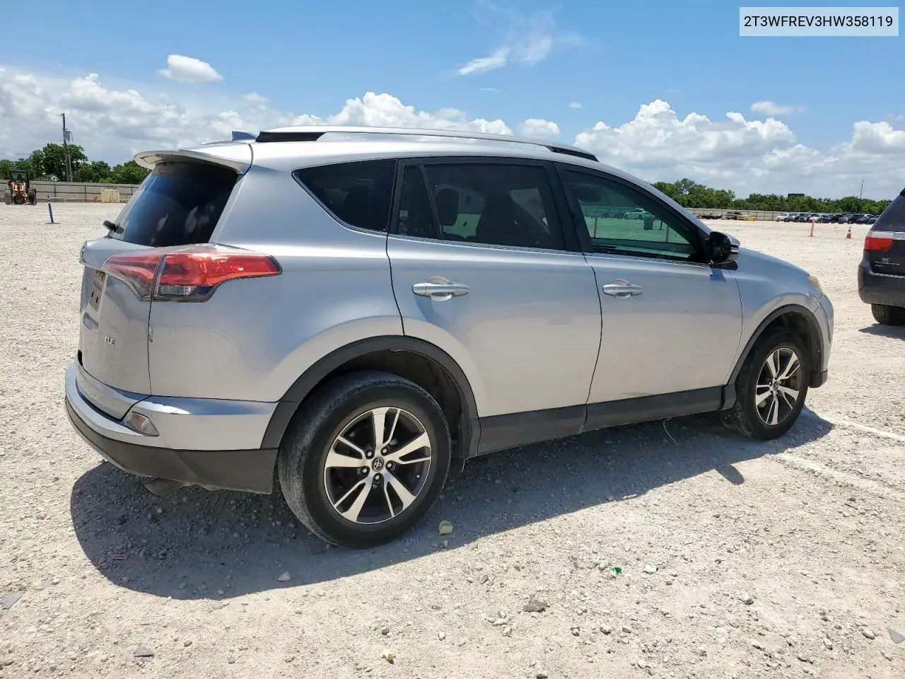 2017 Toyota Rav4 Xle VIN: 2T3WFREV3HW358119 Lot: 62838255