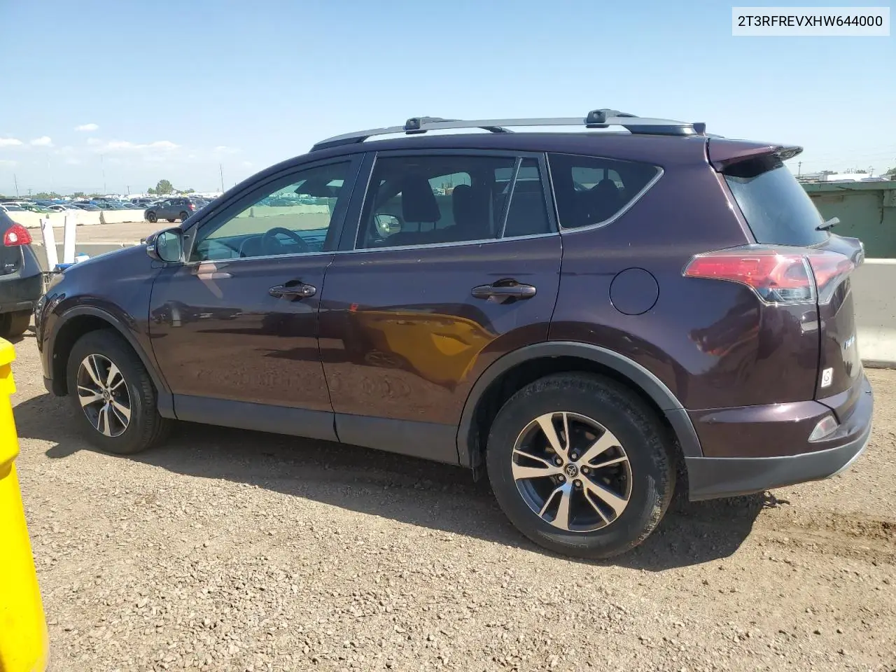 2017 Toyota Rav4 Xle VIN: 2T3RFREVXHW644000 Lot: 62877305