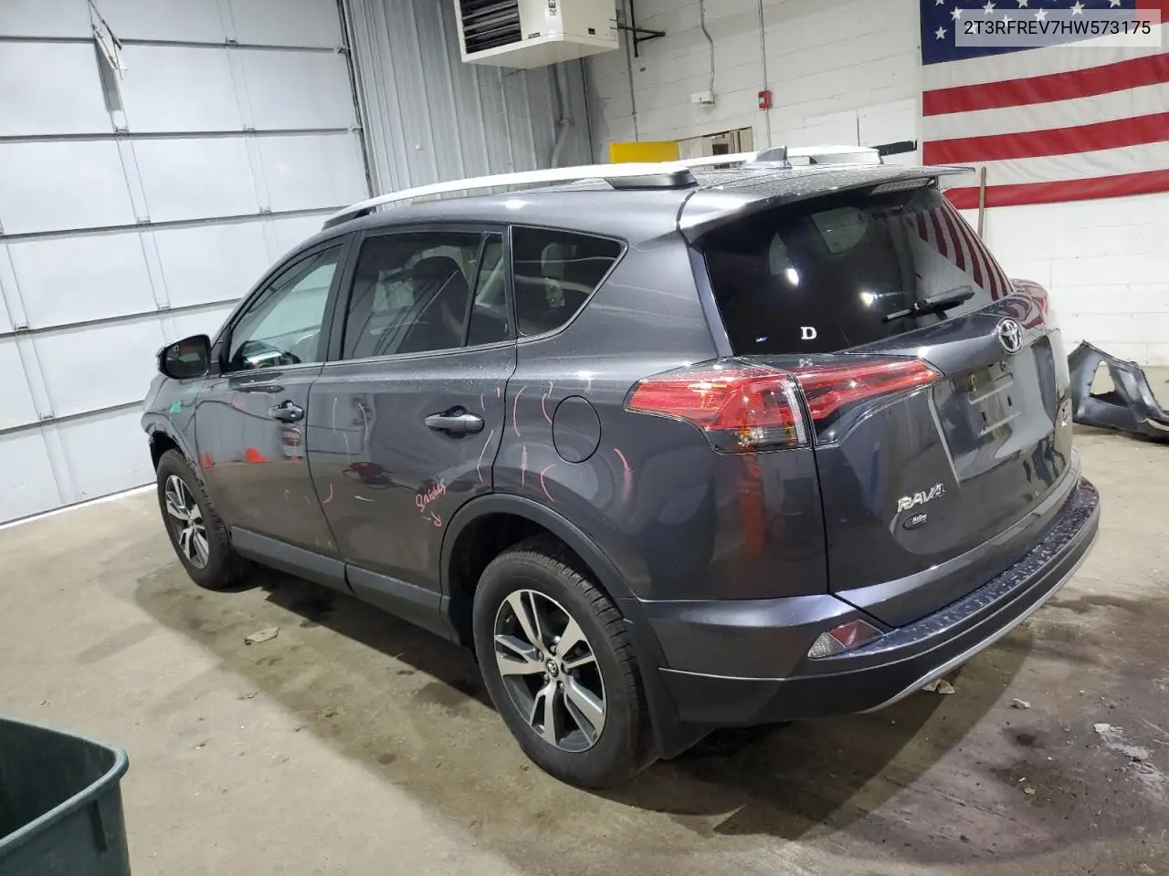 2017 Toyota Rav4 Xle VIN: 2T3RFREV7HW573175 Lot: 63019095