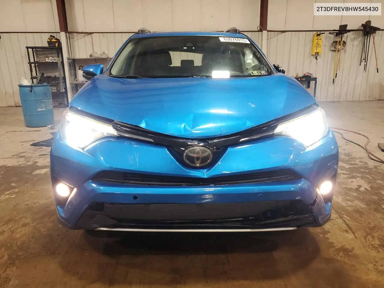 2017 Toyota Rav4 Limited VIN: 2T3DFREV8HW545430 Lot: 63076915