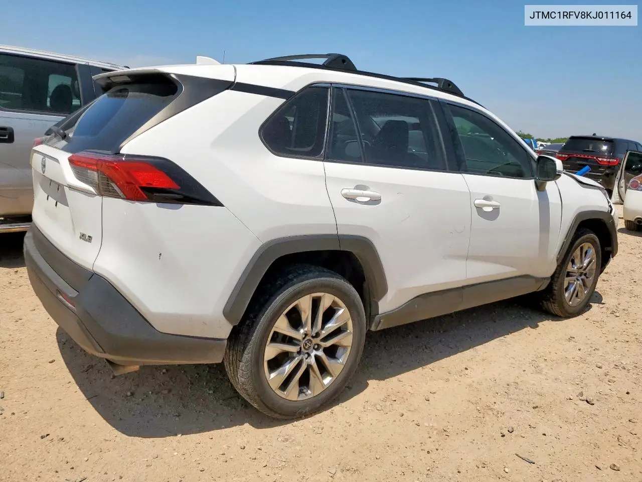 2019 Toyota Rav4 Xle Premium VIN: JTMC1RFV8KJ011164 Lot: 56767875