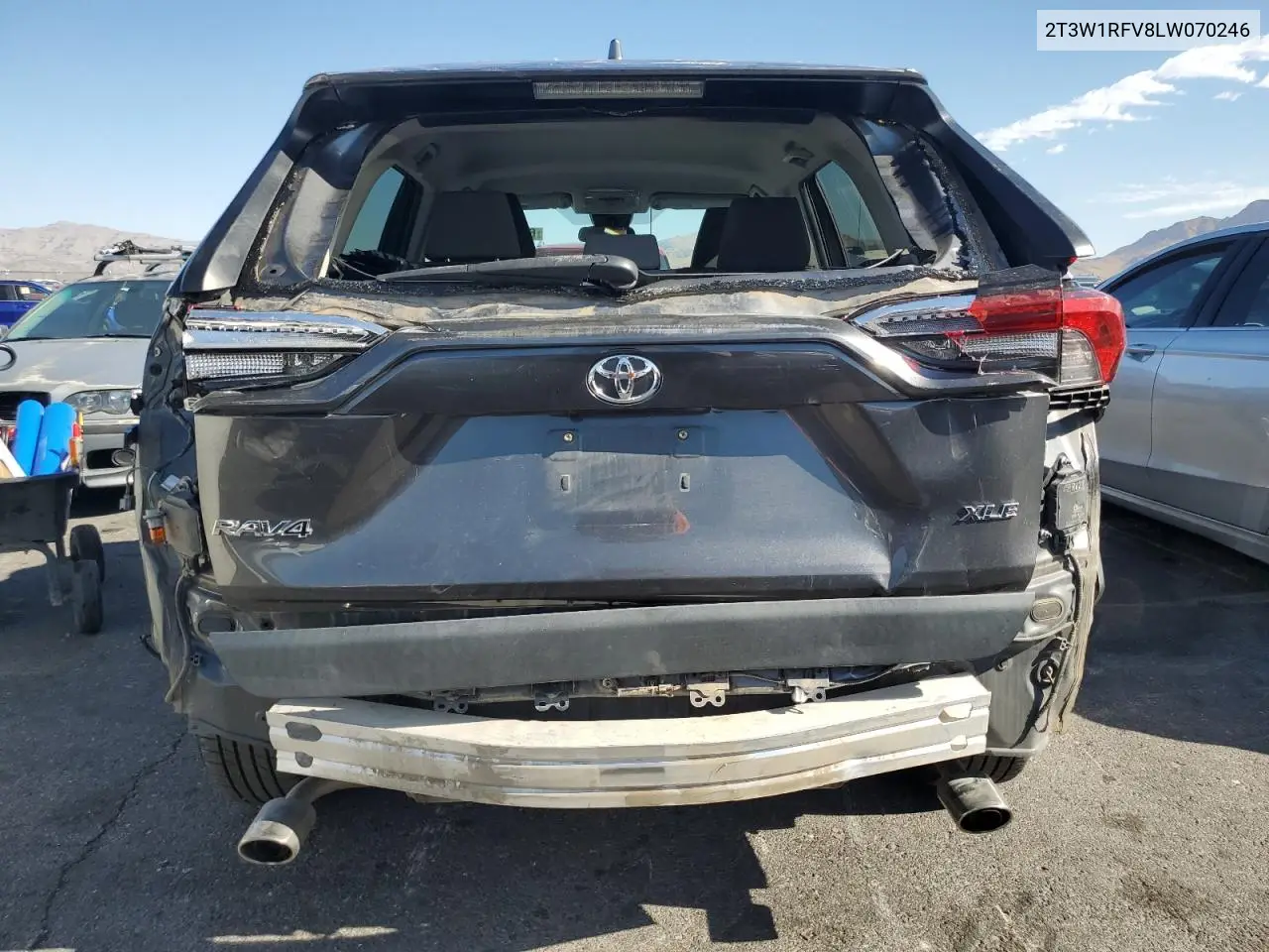 2020 Toyota Rav4 Xle VIN: 2T3W1RFV8LW070246 Lot: 60923545