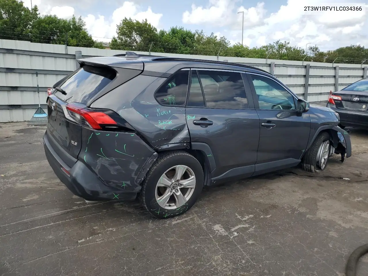 2020 Toyota Rav4 Xle VIN: 2T3W1RFV1LC034366 Lot: 61774875