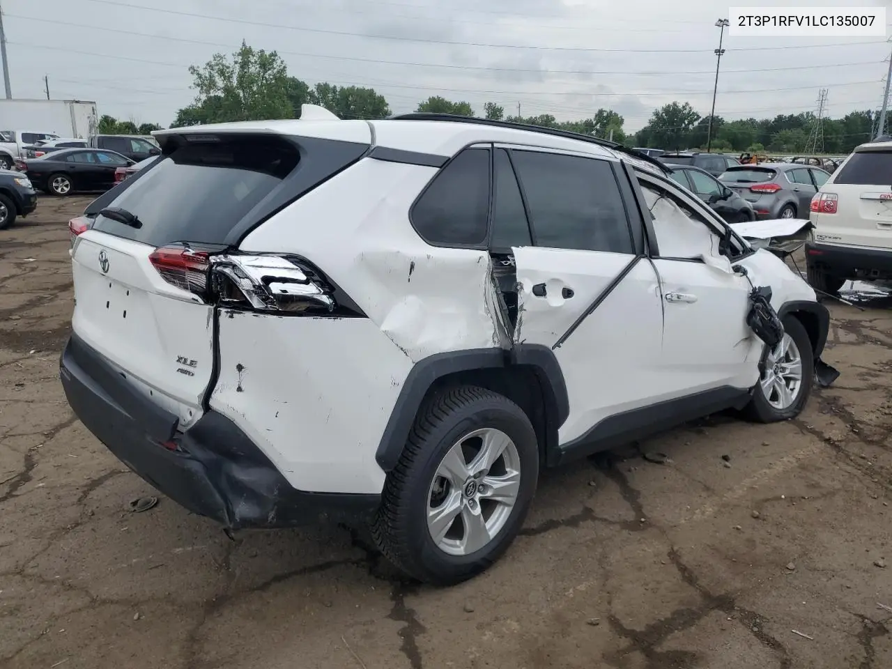 2020 Toyota Rav4 Xle VIN: 2T3P1RFV1LC135007 Lot: 62710795
