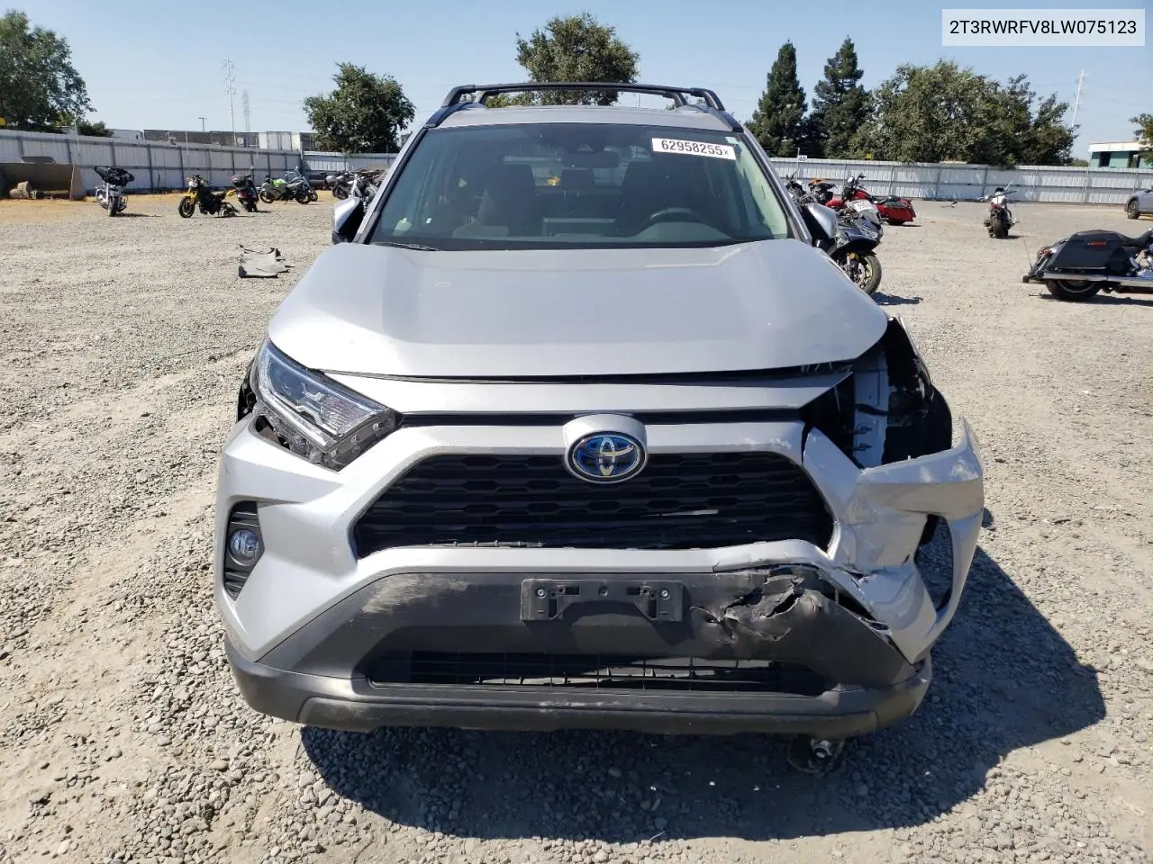 2020 Toyota Rav4 Xle VIN: 2T3RWRFV8LW075123 Lot: 62958255