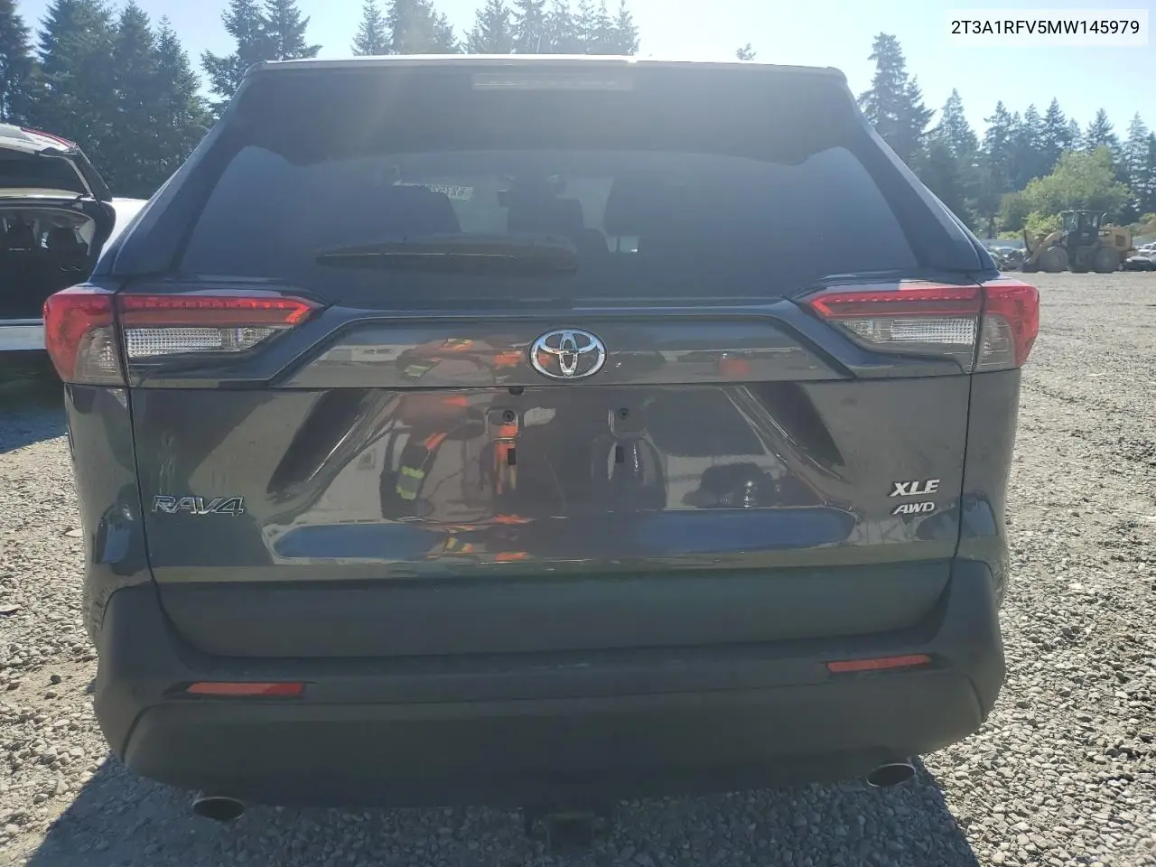 2021 Toyota Rav4 Xle Premium VIN: 2T3A1RFV5MW145979 Lot: 62752895