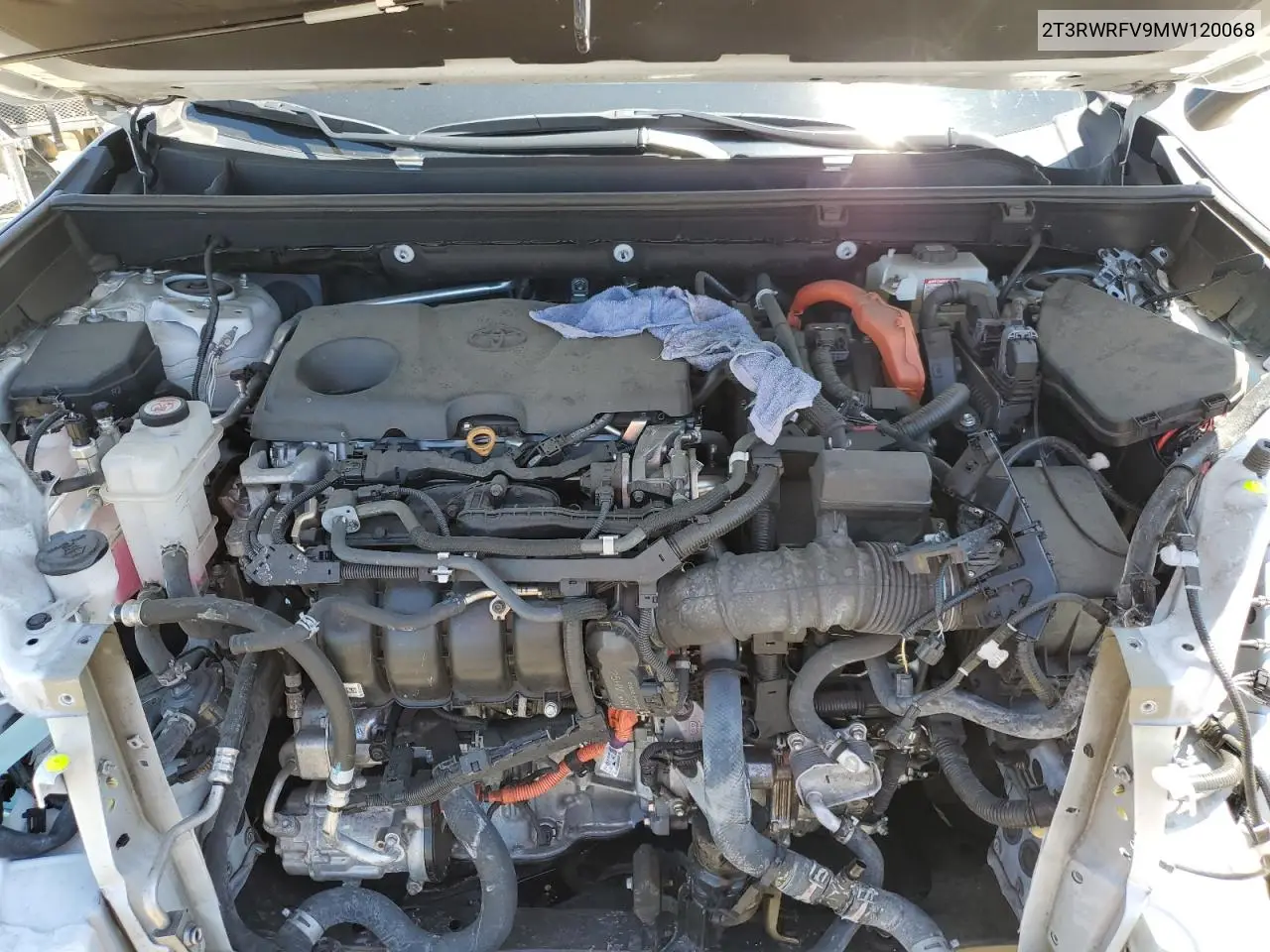 2t3rwrfv9mw120068 2T3RWRFV9MW120068 2021 Toyota Rav4 Xle
