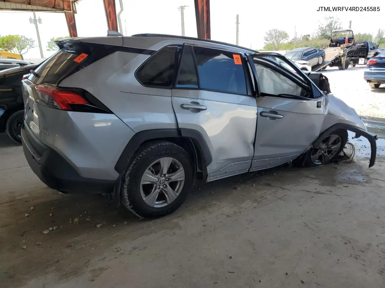 2024 Toyota Rav4 Le VIN: JTMLWRFV4RD245585 Lot: 57164465