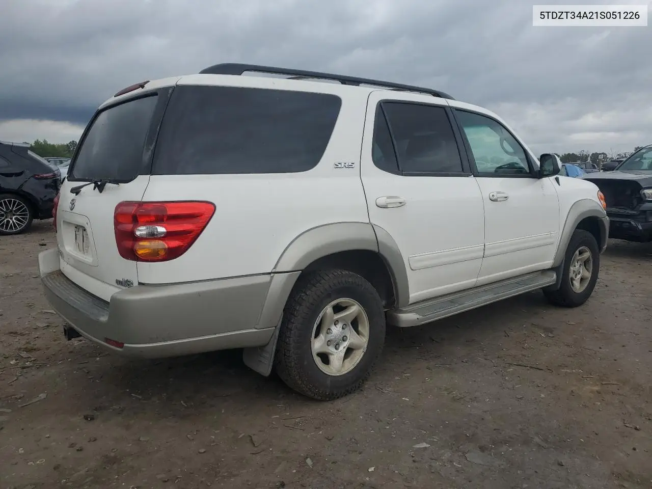 2001 Toyota Sequoia Sr5 VIN: 5TDZT34A21S051226 Lot: 56138335