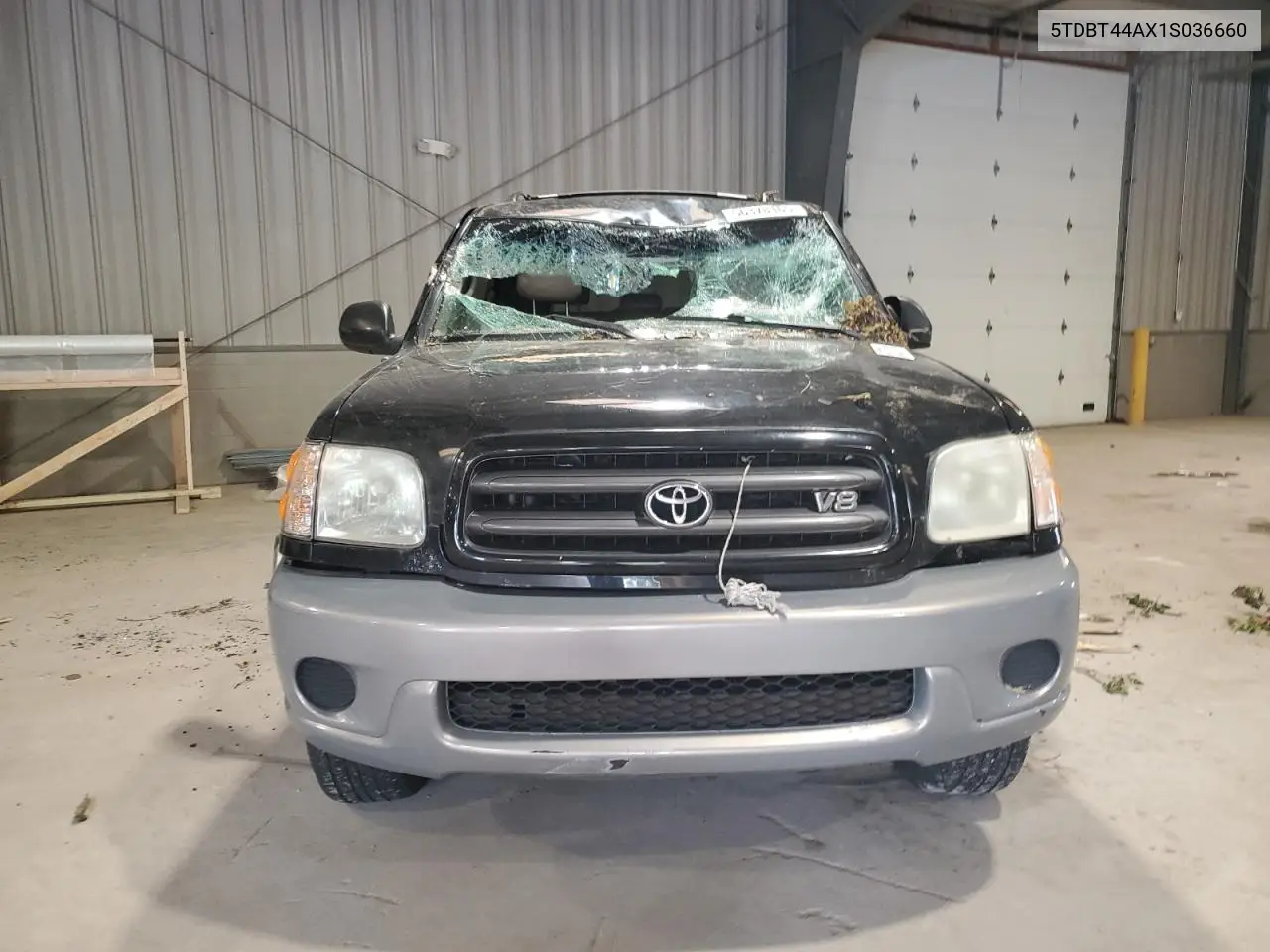 2001 Toyota Sequoia Sr5 VIN: 5TDBT44AX1S036660 Lot: 56378165