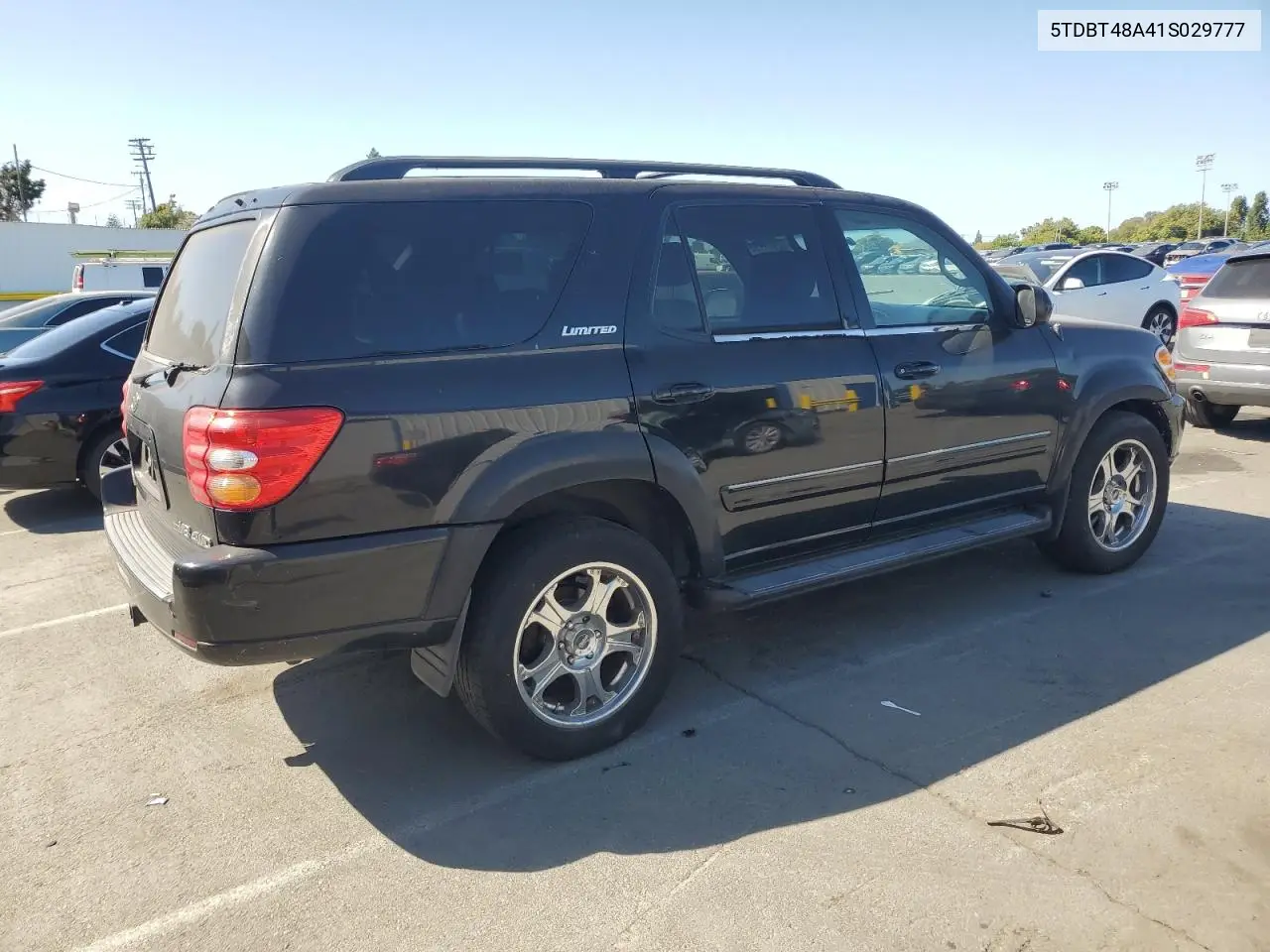 2001 Toyota Sequoia Limited VIN: 5TDBT48A41S029777 Lot: 62961795
