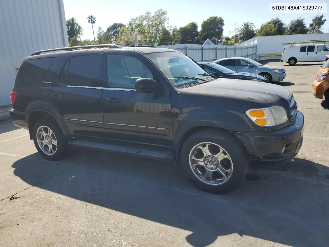 2001 Toyota Sequoia Limited VIN: 5TDBT48A41S029777 Lot: 62961795