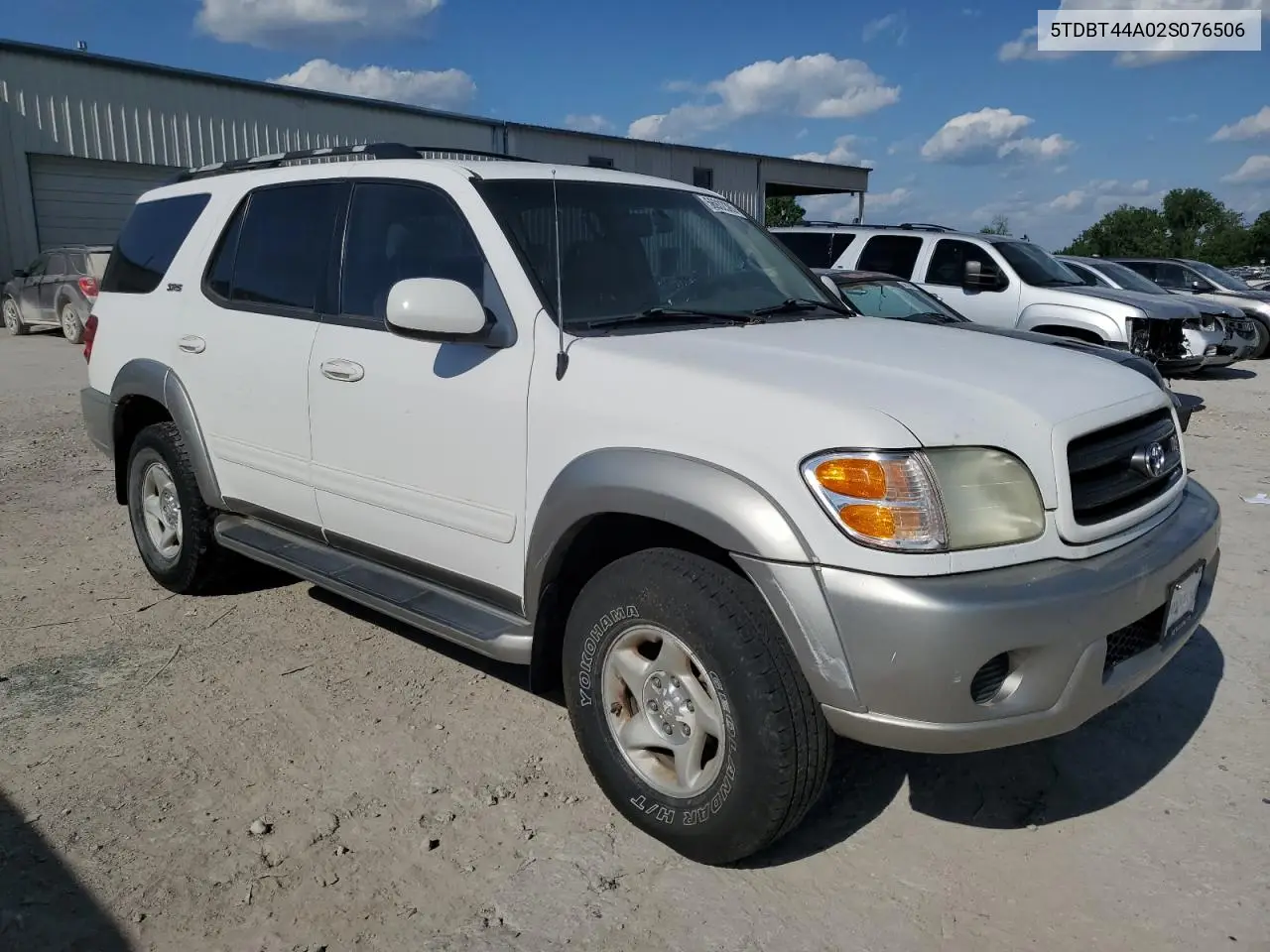 2002 Toyota Sequoia Sr5 VIN: 5TDBT44A02S076506 Lot: 56932385