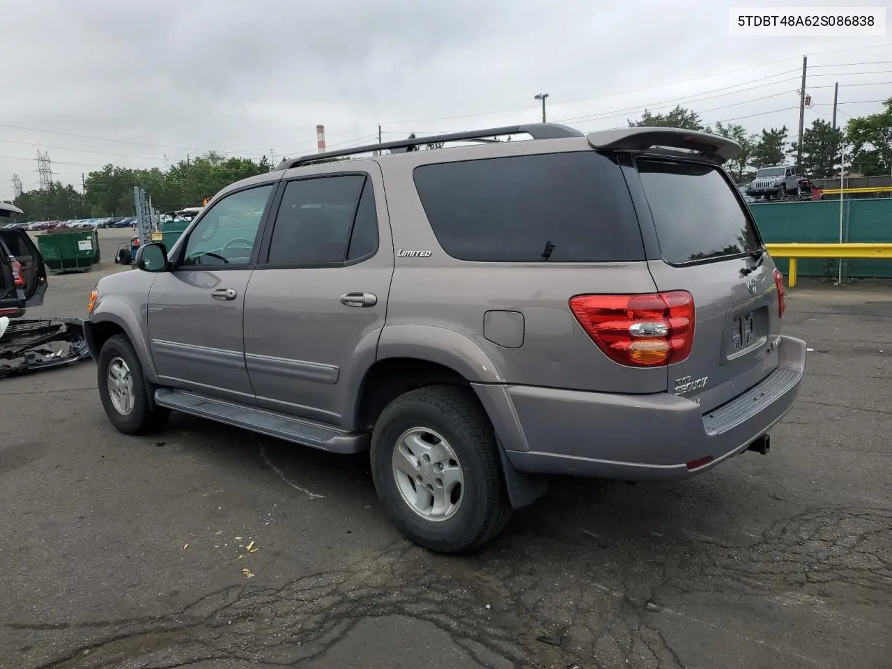2002 Toyota Sequoia Limited VIN: 5TDBT48A62S086838 Lot: 62515095