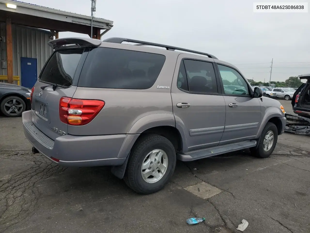 2002 Toyota Sequoia Limited VIN: 5TDBT48A62S086838 Lot: 62515095