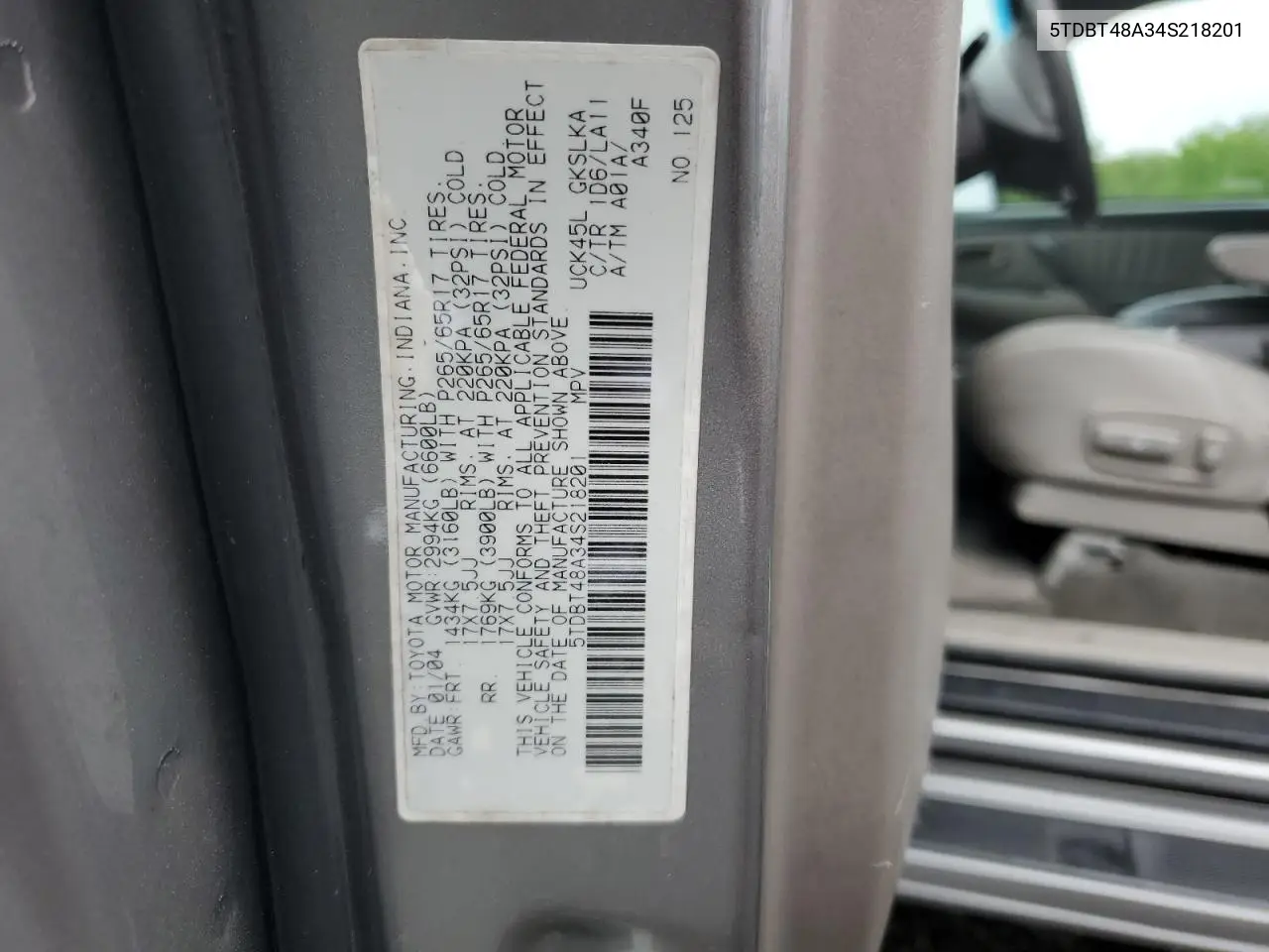 2004 Toyota Sequoia Limited VIN: 5TDBT48A34S218201 Lot: 56165805