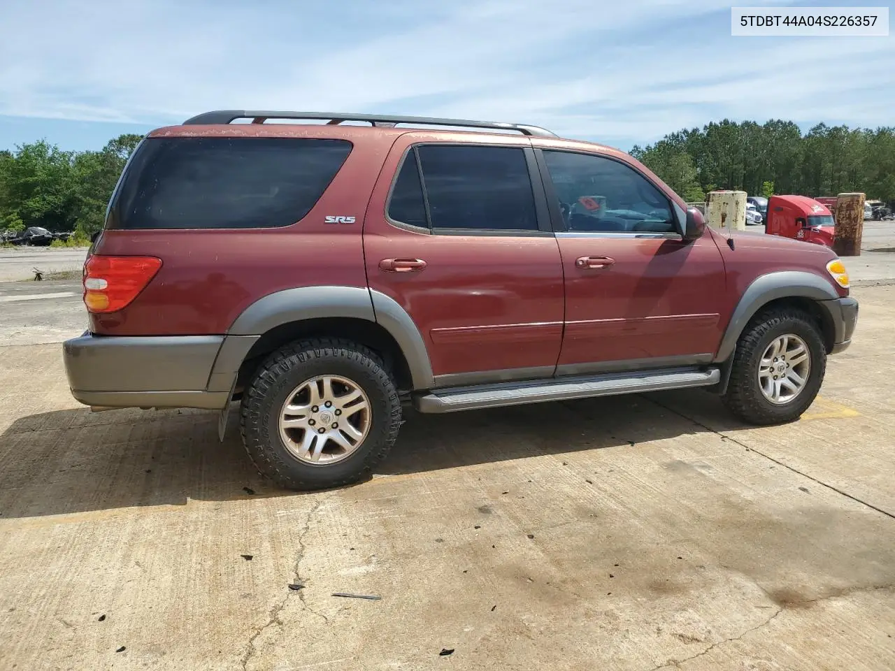 2004 Toyota Sequoia Sr5 VIN: 5TDBT44A04S226357 Lot: 56574835