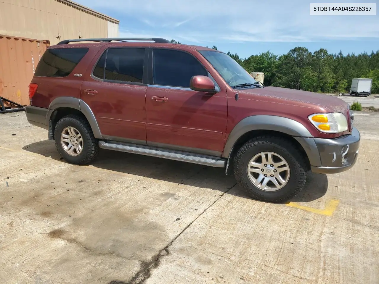 2004 Toyota Sequoia Sr5 VIN: 5TDBT44A04S226357 Lot: 56574835